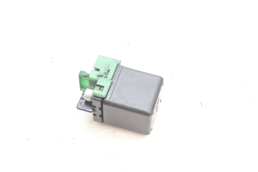 photo de RELÉ DE PARTIDA HONDA SH 125 (2001 - 2003) - Outro ângulo de visão