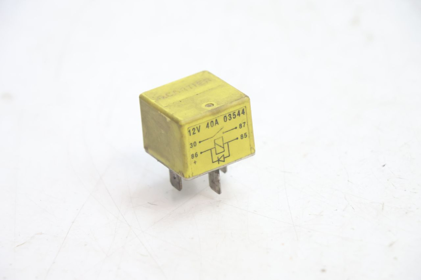 photo de RELÉ DE PARTIDA PEUGEOT SPEEDFIGHT 2 AC 50 (2000 - 2009) - Detalhe da peça