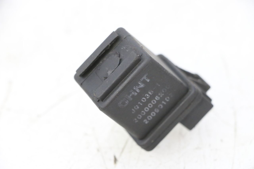 photo de RELÉ DE PARTIDA PEUGEOT SPEEDFIGHT 3 AIR 50 (2009 - 2015) - Detalhe da peça