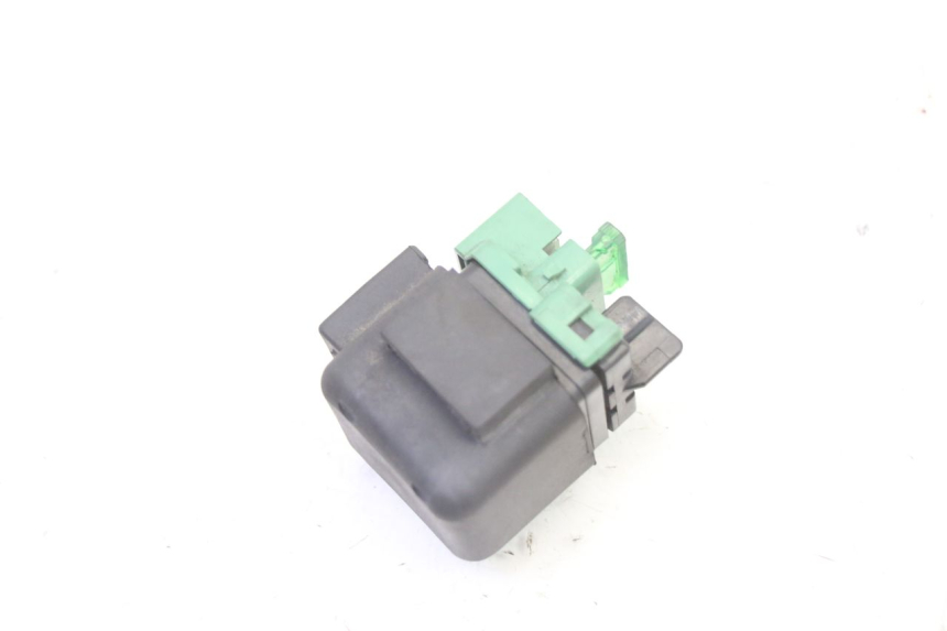 photo de RELÉ DE PARTIDA HONDA ST PAN EUROPEAN 1300 (2002 - 2013) - Zoom do estado de desgaste