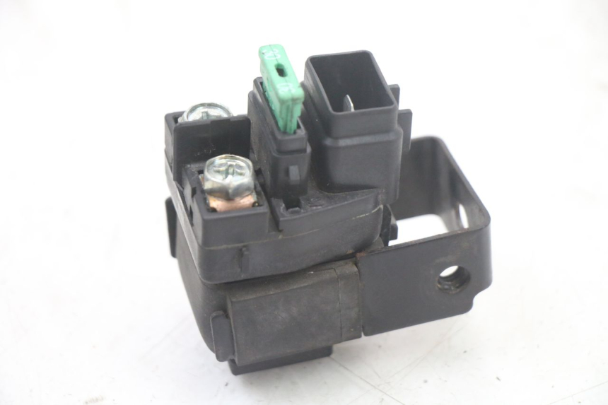 photo de RELÉ DE PARTIDA SUZUKI GSF S BANDIT 600 (2000 - 2004) - Detalhe da peça