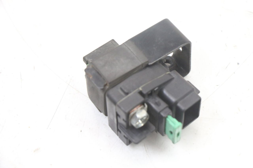 photo de RELÉ DE PARTIDA SUZUKI GSF S BANDIT 600 (2000 - 2004) - Zoom do estado de desgaste