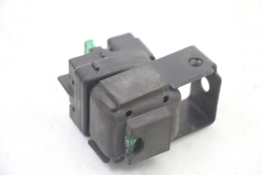 photo de RELÉ DE PARTIDA SUZUKI GSF S BANDIT 600 (2000 - 2004) - Outro ângulo de visão