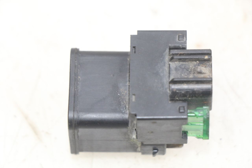 photo de RELÉ DE PARTIDA SUZUKI SV N 650 (1999 - 2002) - Detalhe da peça