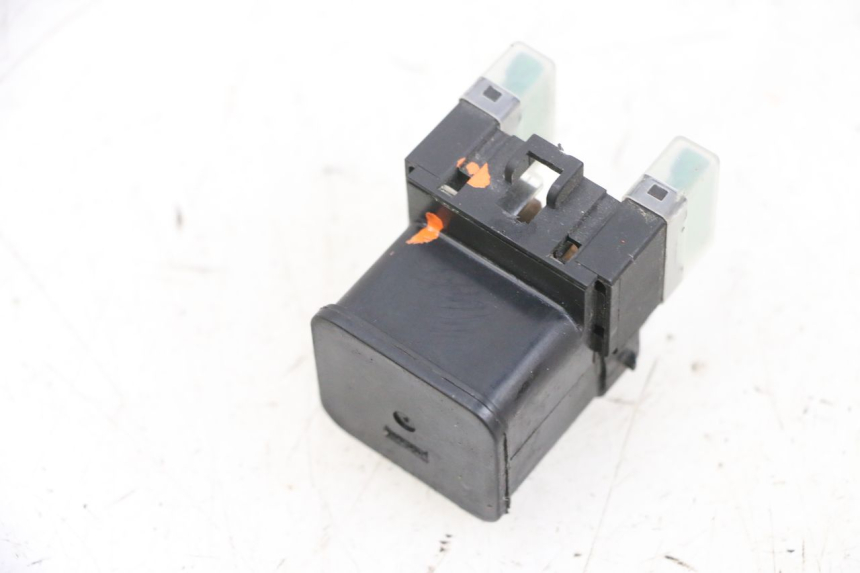 photo de RELÉ DE PARTIDA YAMAHA TDM ABS 900 (2002 - 2014) - Outro ângulo de visão