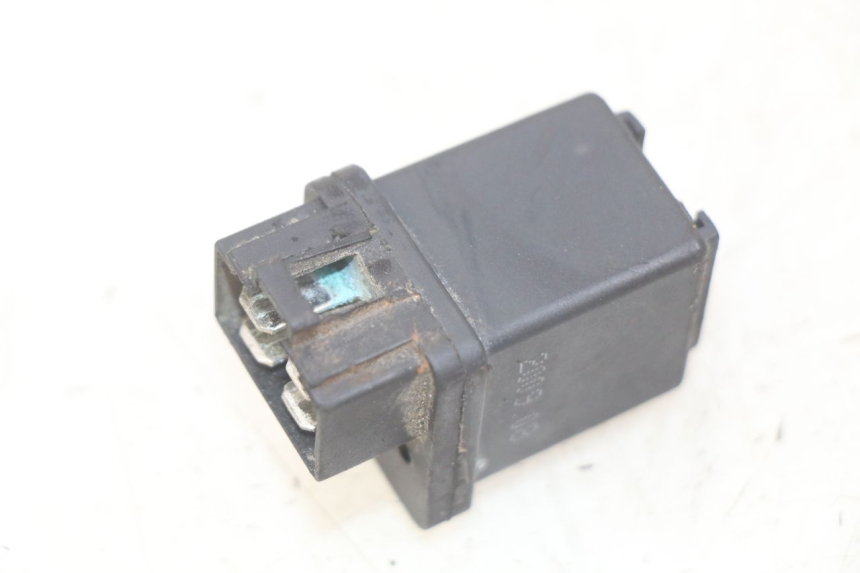 photo de RELÉ DE PARTIDA PEUGEOT V-CLIC VCLIC 50 (2007 - 2013) - Detalhe da peça
