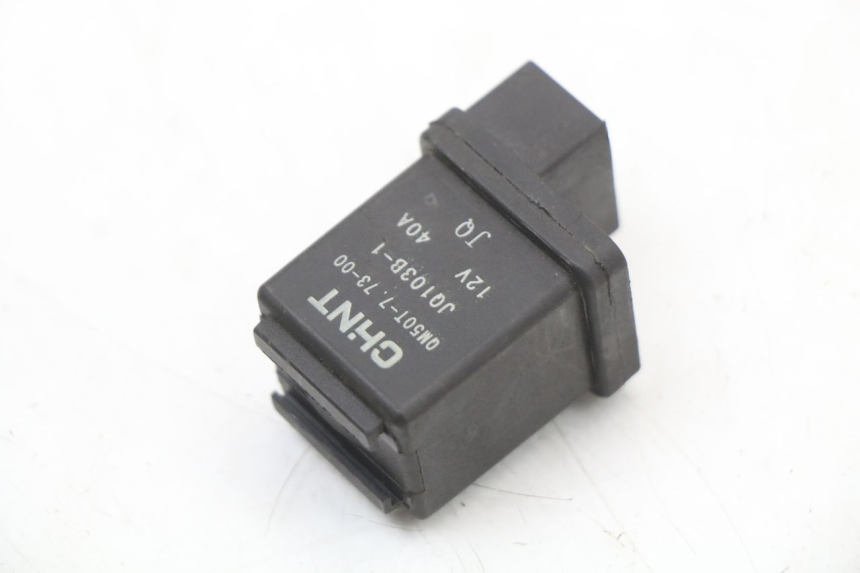 photo de RELÉ DE PARTIDA PEUGEOT V-CLIC VCLIC 50 (2007 - 2013) - Outro ângulo de visão