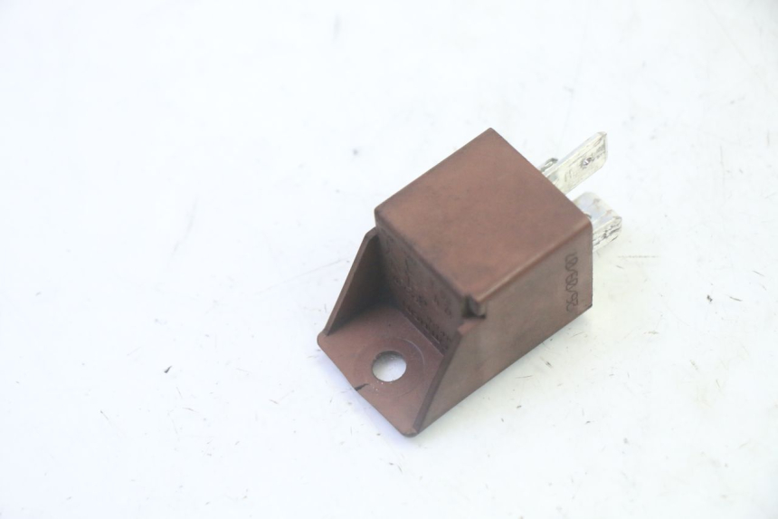 photo de RELÉ DE PARTIDA PIAGGIO VESPA S 2T 50 (2007 - 2014) - Detalhe da peça