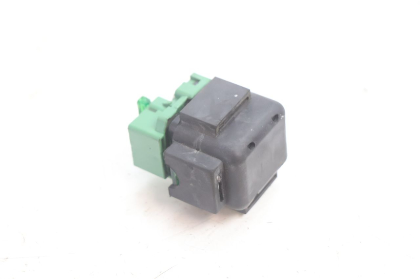 photo de RELÉ DE PARTIDA HONDA VFR FI RC46 800 (1998 - 2001) - Outro ângulo de visão