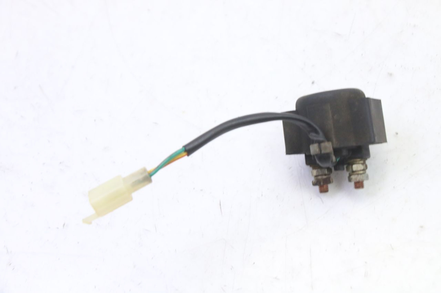 photo de RELÉ DE PARTIDA PEUGEOT VIVACITY NEW 4T 50 (2008 - 2017) - Zoom do estado de desgaste