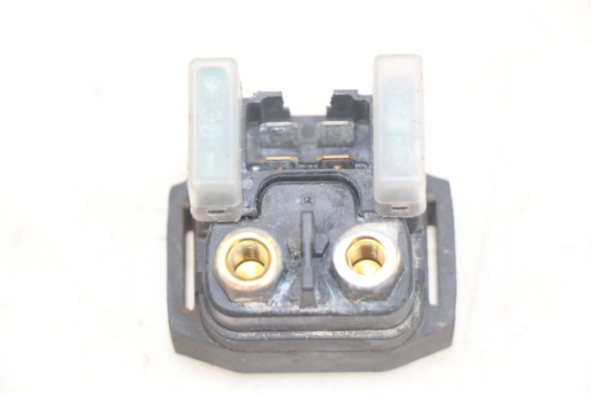photo de RELÉ DE PARTIDA YAMAHA X-MAX XMAX 250 (2006 - 2009) - Zoom do estado de desgaste