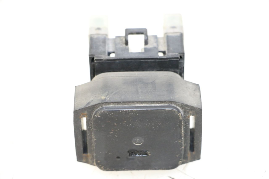 photo de RELÉ DE PARTIDA YAMAHA XMAX X-MAX 125 (2006 - 2009) - Outro ângulo de visão