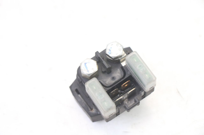photo de RELÉ DE PARTIDA YAMAHA X-MAX XMAX 125 (2010 - 2013) - Zoom do estado de desgaste