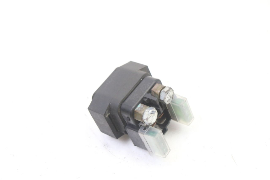 photo de RELÉ DE PARTIDA YAMAHA XMAX X-MAX 125 (2006 - 2009) - Detalhe da peça