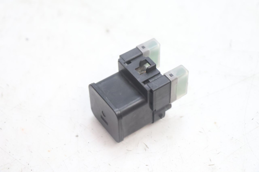photo de RELÉ DE PARTIDA YAMAHA XMAX X-MAX 125 (2006 - 2009) - Outro ângulo de visão