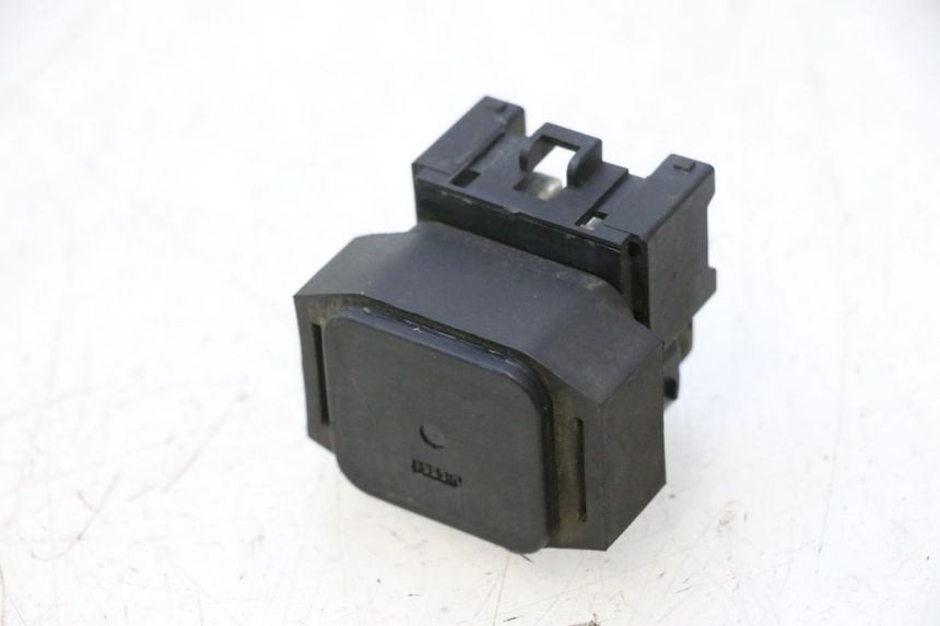 photo de RELÉ DE PARTIDA YAMAHA X-MAX XMAX 125 (2010 - 2013) - Detalhe da peça