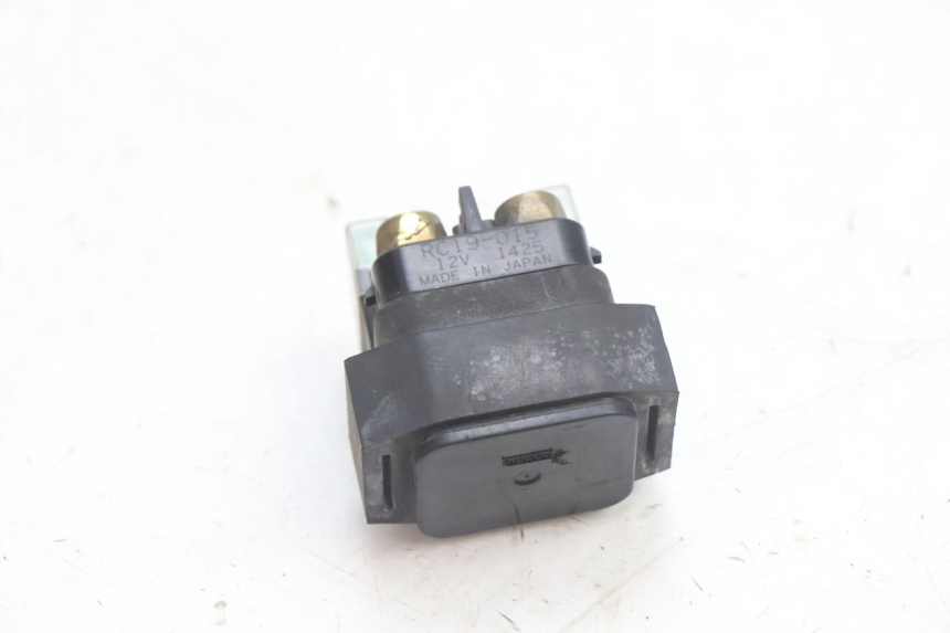 photo de RELÉ DE PARTIDA YAMAHA X-MAX XMAX 125 (2010 - 2013) - Zoom do estado de desgaste
