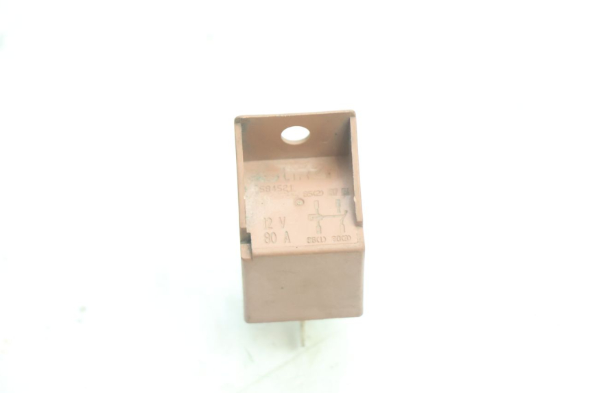photo de RELÉ DE PARTIDA PIAGGIO X8 STREET 125 (2006 - 2007) - Detalhe da peça