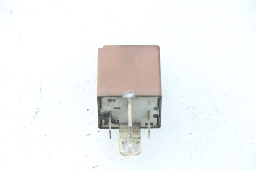 photo de RELÉ DE PARTIDA PIAGGIO X8 125 (2004 - 2007) - Detalhe da peça