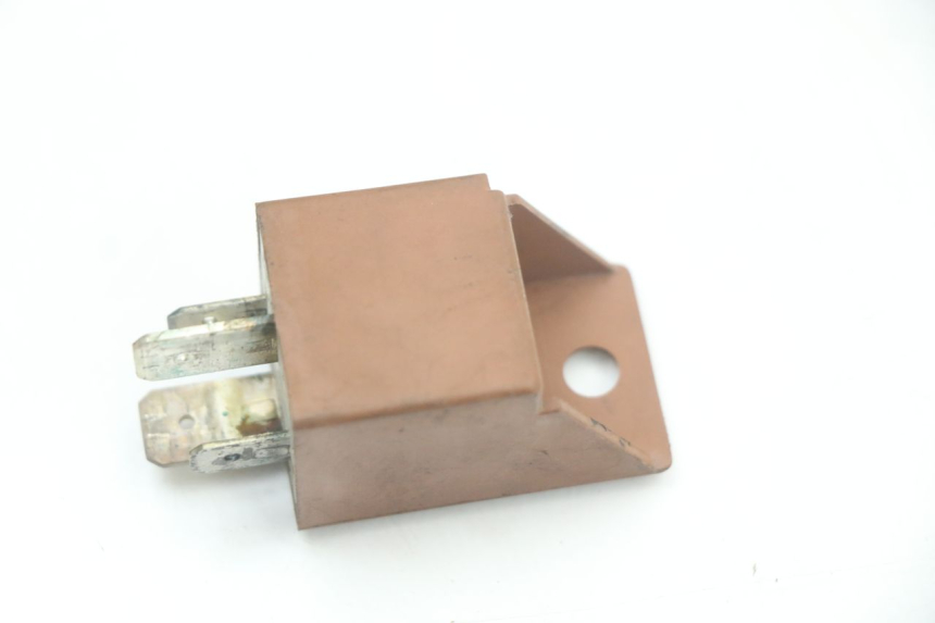photo de RELÉ DE PARTIDA PIAGGIO X8 125 (2004 - 2007) - Detalhe da peça