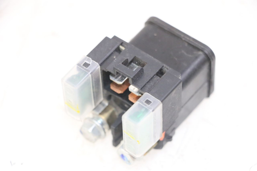 photo de RELÉ DE PARTIDA YAMAHA XJ6 ABS 600 (2008 - 2016) - Ampliação técnica
