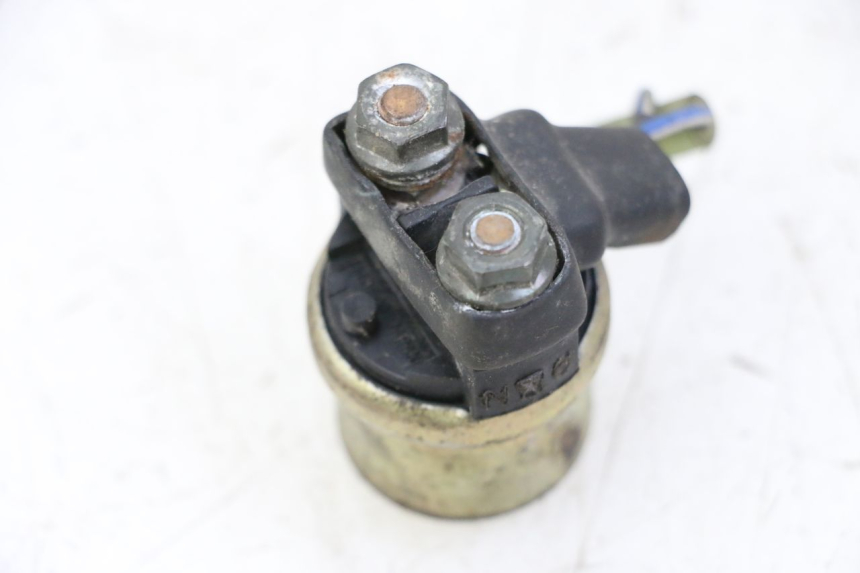 photo de RELÉ DE PARTIDA YAMAHA XJN DIVERSION 600 (2000 - 2003) - Zoom do estado de desgaste