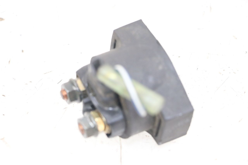 photo de RELÉ DE PARTIDA YAMAHA XJS DIVERSION 600 (1997 - 1999) - Zoom do estado de desgaste
