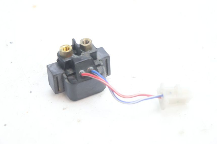 photo de RELÉ DE PARTIDA YAMAHA YP MAJESTY 125 (2007 - 2010) - Zoom do estado de desgaste