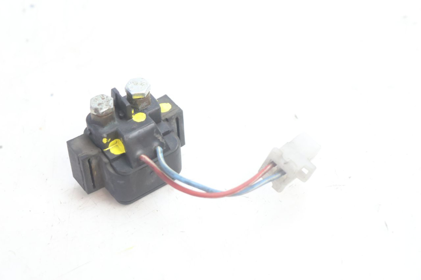 photo de RELÉ DE PARTIDA YAMAHA YP MAJESTY 125 (2002 - 2006) - Zoom do estado de desgaste