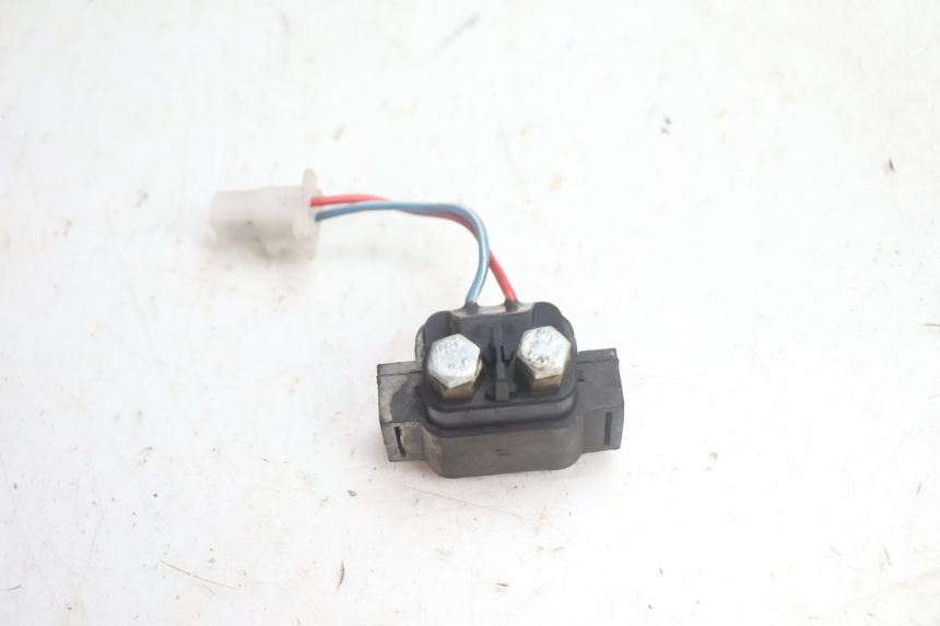 photo de RELÉ DE PARTIDA YAMAHA YP MAJESTY 125 (2002 - 2006) - Detalhe da peça