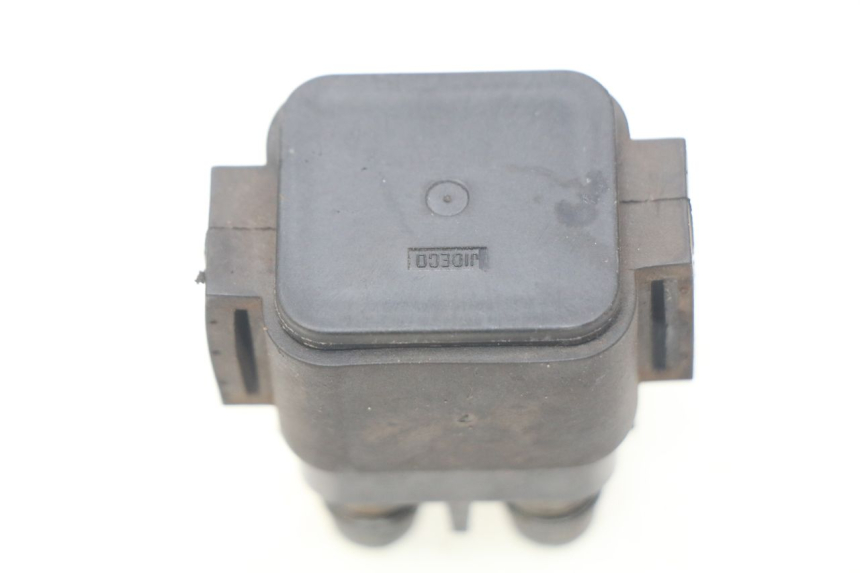 photo de RELÉ DE PARTIDA KAWASAKI Z 650 (2016 - 2019) - Zoom do estado de desgaste