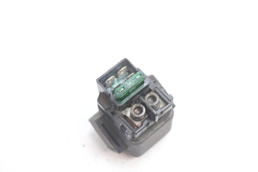 photo de RELÉ DE PARTIDA KAWASAKI ZX-6R ZX6R 600 (2000 - 2002) - Outro ângulo de visão