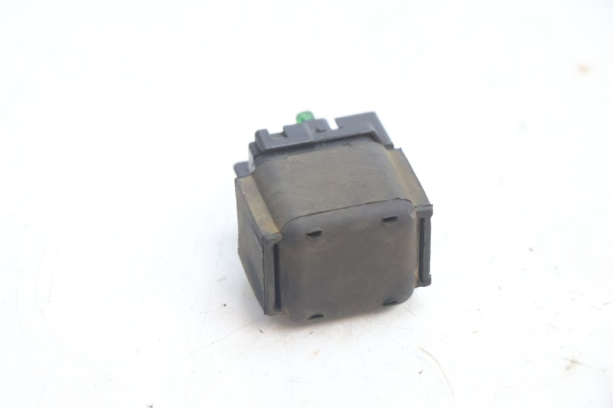 photo de RELÉ DE PARTIDA KAWASAKI ZX-6R ZX6R 600 (1995 - 1997) - Outro ângulo de visão