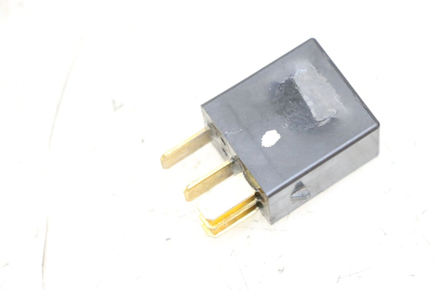 photo de RELÉ ELÉTRICO SUZUKI ADDRESS 110 (2015 - 2020) - Outro ângulo de visão