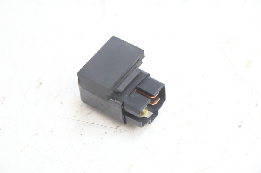 photo de RELÉ ELÉTRICO SUZUKI BURGMAN EXECUTIVE ABS 650 (2006 - 2012) - Zoom do estado de desgaste