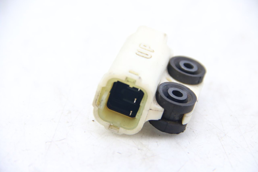 photo de RELÉ ELÉTRICO YAMAHA BW'S BWS 125 (2010 - 2013) - Detalhe da peça