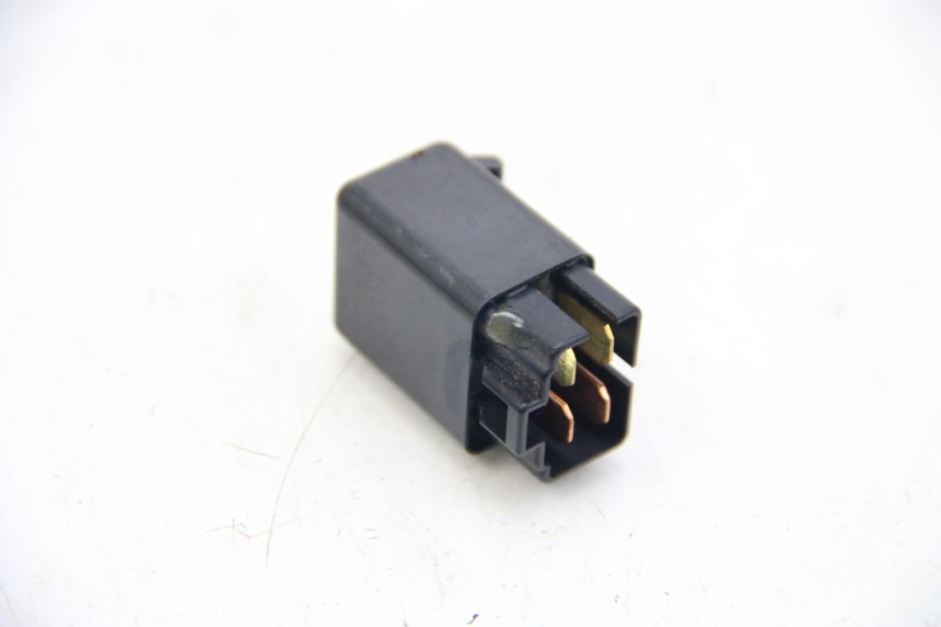 photo de RELÉ ELÉTRICO YAMAHA BW'S BWS 125 (2010 - 2013) - Detalhe da peça