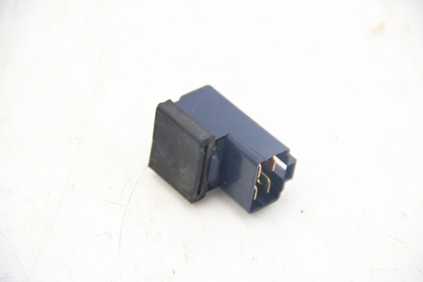 photo de RELÉ ELÉTRICO YAMAHA BW'S BWS 125 (2010 - 2013) - Zoom do estado de desgaste