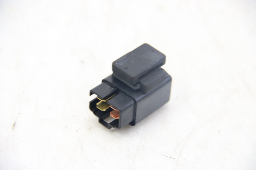 photo de RELÉ ELÉTRICO YAMAHA BW'S BWS 125 (2010 - 2013) - Detalhe da peça