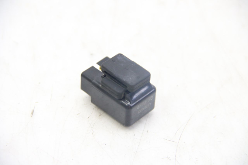 photo de RELÉ ELÉTRICO YAMAHA BW'S BWS 125 (2010 - 2013) - Zoom do estado de desgaste