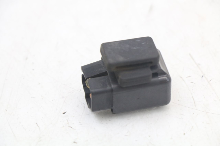 photo de RELÉ ELÉTRICO YAMAHA BW'S BWS 125 (2010 - 2013) - Outro ângulo de visão