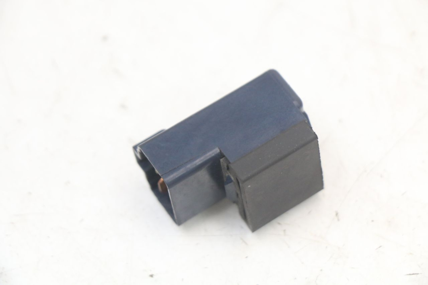 photo de RELÉ ELÉTRICO YAMAHA BW'S BWS 125 (2010 - 2013) - Zoom do estado de desgaste