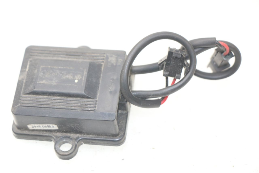 photo de RELÉ ELÉTRICO ERIDER CARGO 1 (2009 - 2018) - Zoom do estado de desgaste