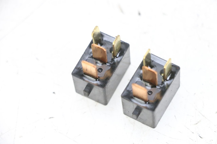photo de RELÉ ELÉTRICO KSR CODE 125 (2018 - 2020) - Detalhe da peça