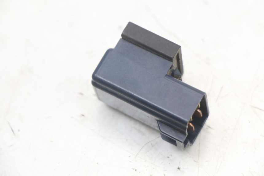 photo de RELÉ ELÉTRICO YAMAHA CYGNUS X 125 (2004 - 2007) - Outro ângulo de visão