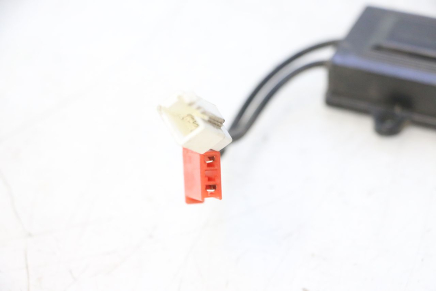 photo de RELÉ ELÉTRICO WAYSCRAL E-START 1 (2018 - 2022) - Zoom do estado de desgaste