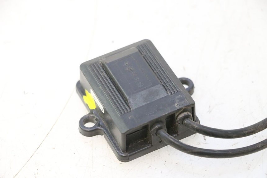 photo de RELÉ ELÉTRICO WAYSCRAL E-START 1 (2018 - 2022) - Estado da superfície