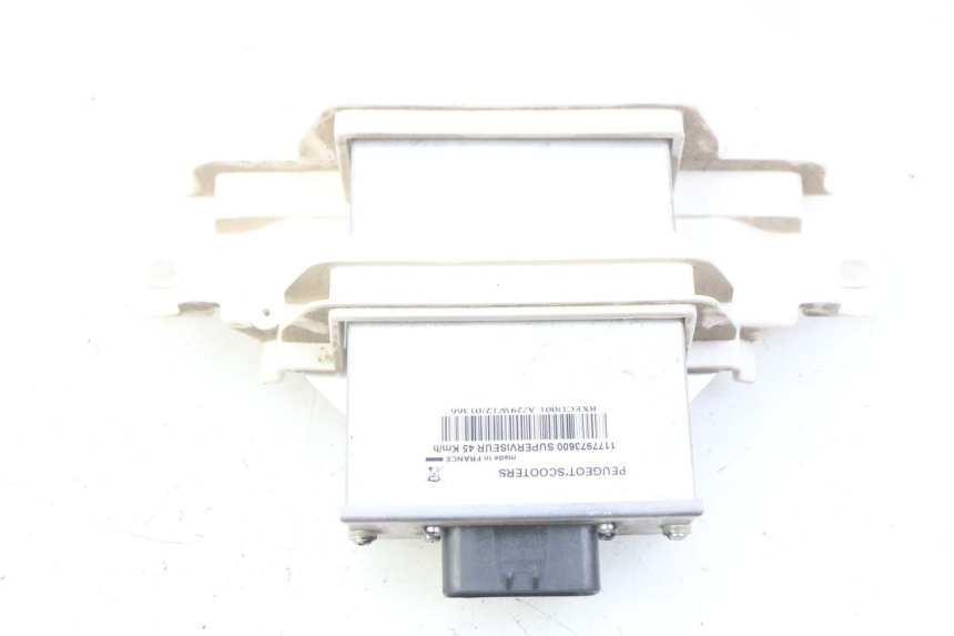 photo de RELÉ ELÉTRICO PEUGEOT E-VIVACITY 1 (2012 - 2018) - Estado da superfície