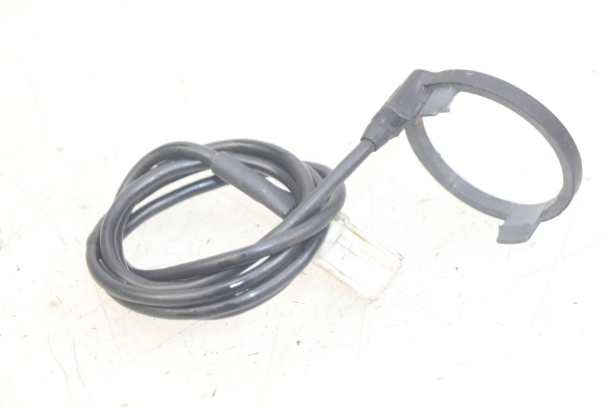photo de RELÉ ELÉTRICO PEUGEOT ELYSEO 125 (1999 - 2004) - Outro ângulo de visão