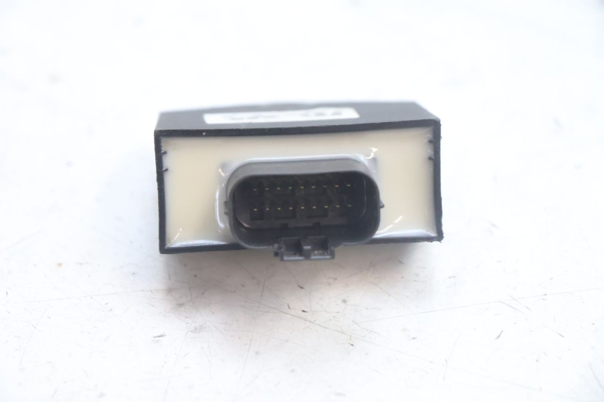 photo de RELÉ ELÉTRICO JM MOTORS EVOLIS 4T 50 (2018 - 2022) - Outro ângulo de visão